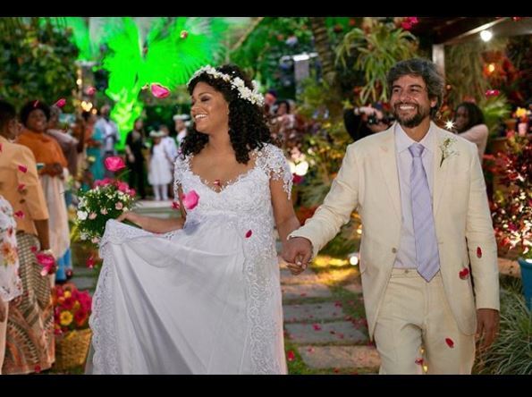 Grávida de Yolanda, Juliana Alves se casa com Ernani Nunes no Rio
