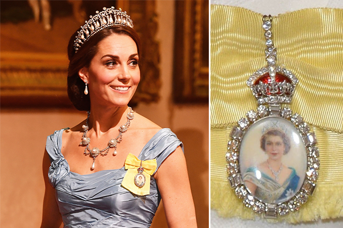 Por que Kate Middleton usa um broche com a foto da Rainha Elizabeth?