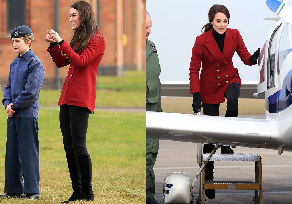<strong>06 de fevereiro de 2017</strong> - Esta n&atilde;o &eacute; a primeira vez que Kate Middleton usa o conjunto vermelho da marca&nbsp;<strong>Luisa Spagnoli&nbsp;</strong>-&nbsp;o look com cinto de veludo j&aacute; foi exibido pela duquesa em duas outras ocasi&otilde;es, em 2011 e em 2014. Desta vez, a brit&acirc;nica apostou na produ&ccedil;&atilde;o para comparecer a uma reuni&atilde;o com crian&ccedil;as em uma escola londrina, como parte dos eventos oficiais da&nbsp;semana da sa&uacute;de mental infantil.