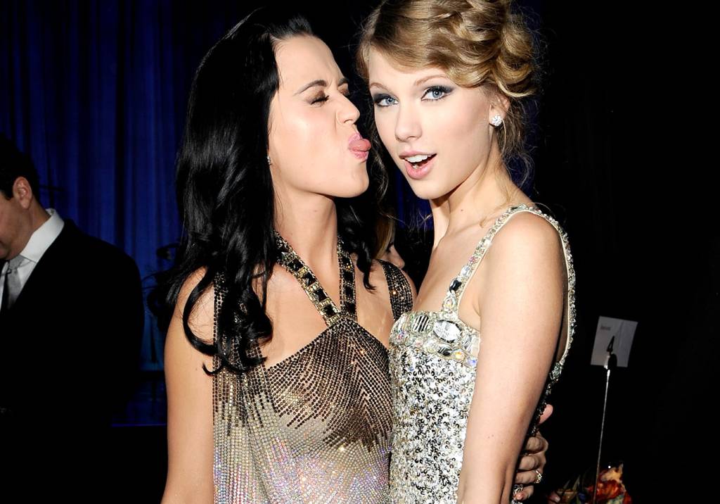 Então, a Katy Perry pediu perdão mesmo para Taylor Swift?