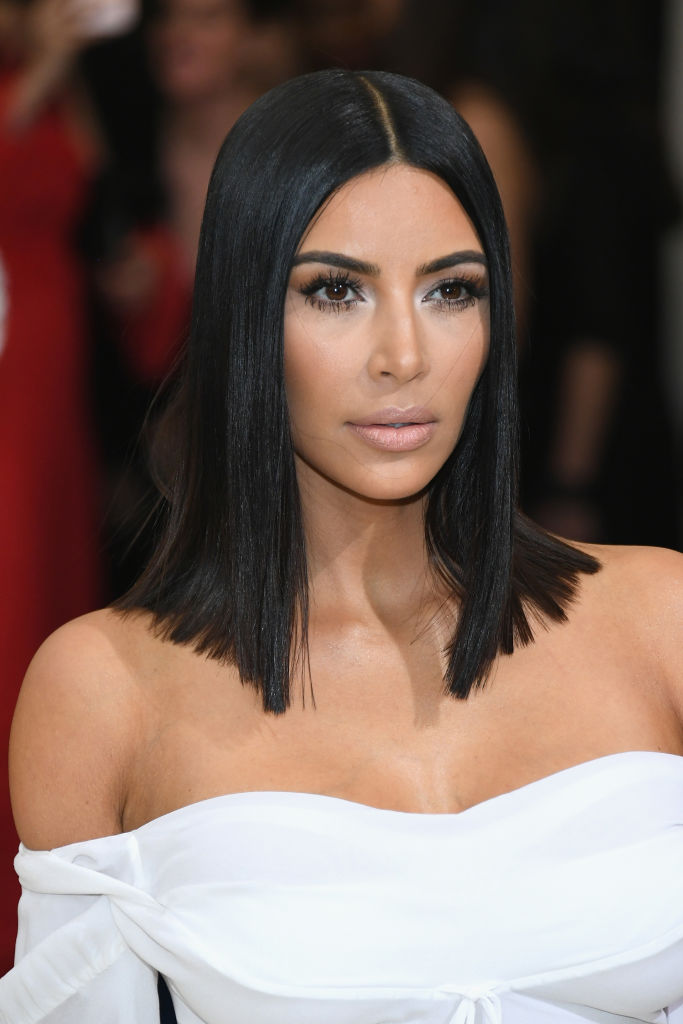 Kim Kardashian fala de boatos de gravidez por barriga de aluguel