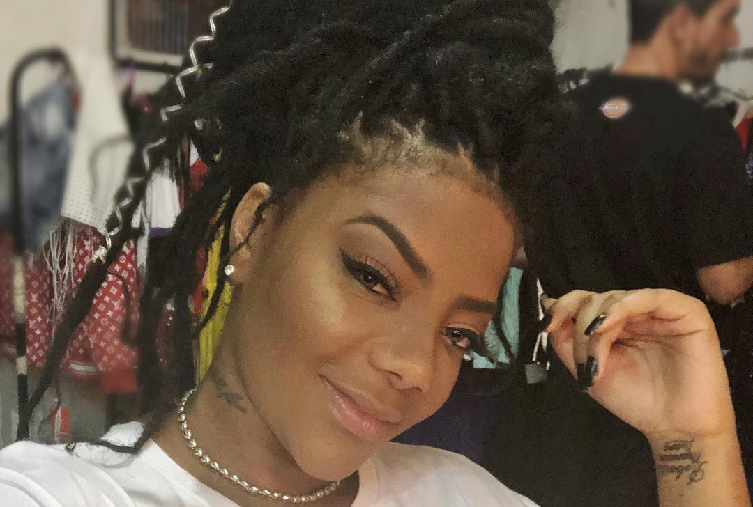 Ludmilla passa por transição capilar e mostra como está o cabelo natural