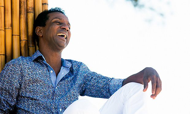 Luís Miranda leva troféu como Melhor Ator Coadjuvante de Novela