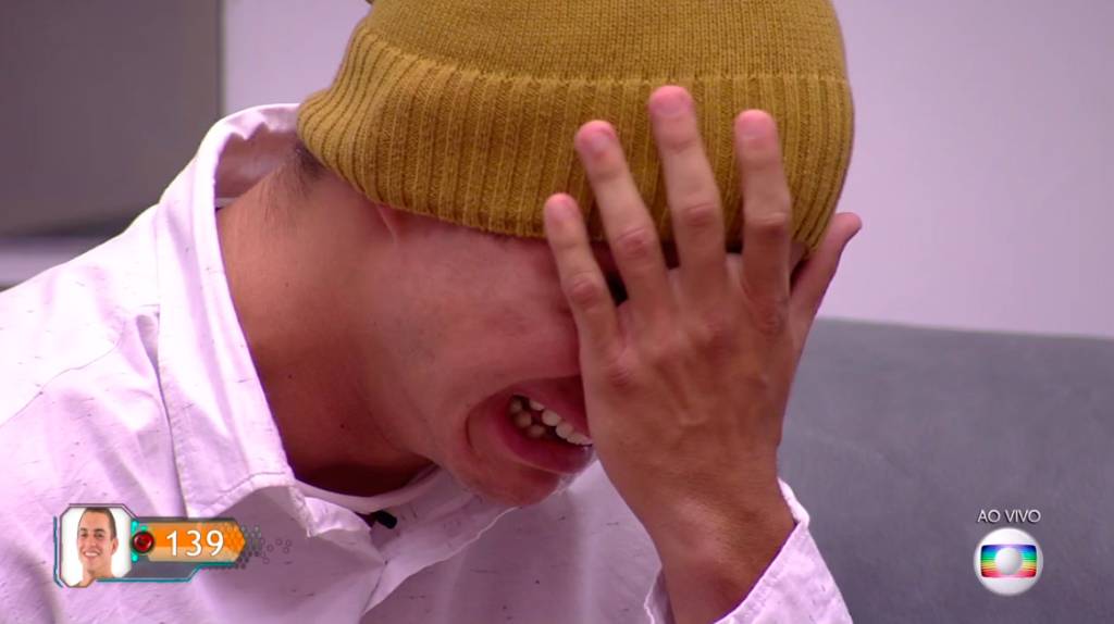 Manoel se despede do Big Brother Brasil 17