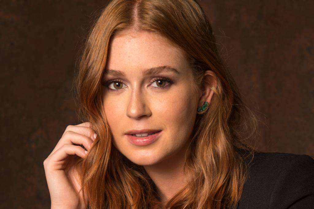Marina Ruy Barbosa aposta no mix de rendas e arrasa