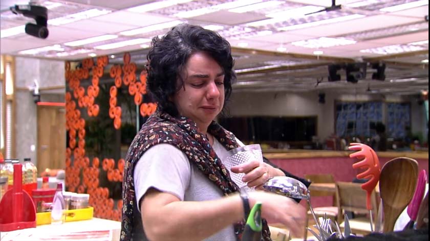 Mariza lembra de Rafael e chora: “Você era a alma da cozinha”