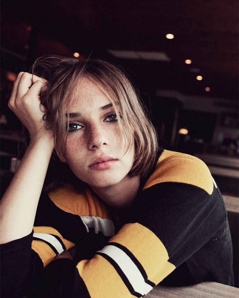 Aos 18 anos, filha de Uma Thurman e Ethan Hawke estreia como modelo