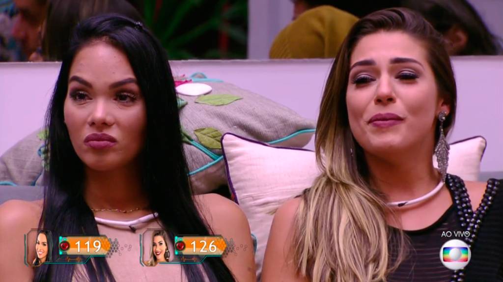 mayara-e-vivian-choram-bbb17 mayara-e-vivian-choram-bbb17