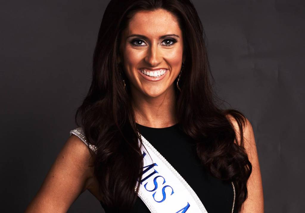 Miss Estados Unidos 2016 tem primeira concorrente assumidamente gay