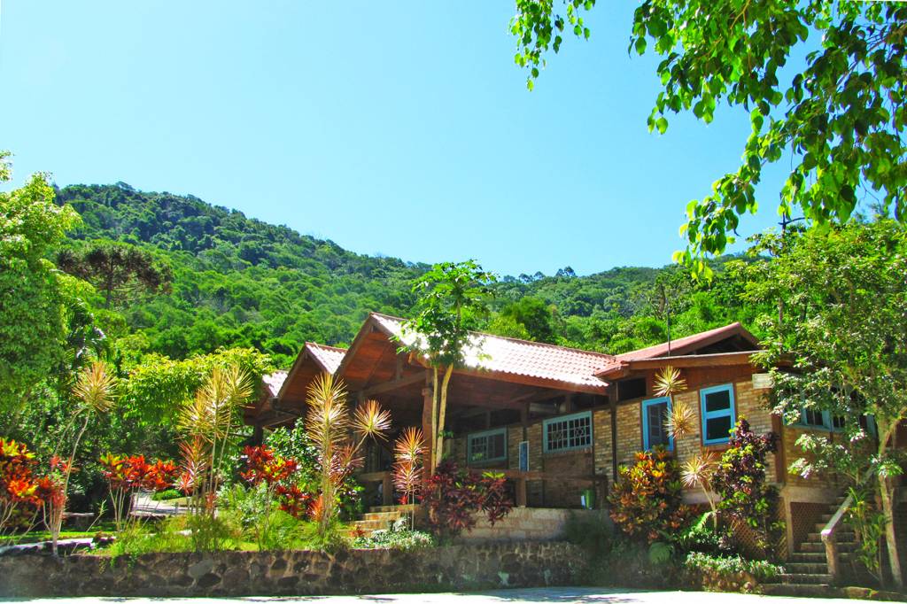 montanha encantada hospedagem montanha-encantada2