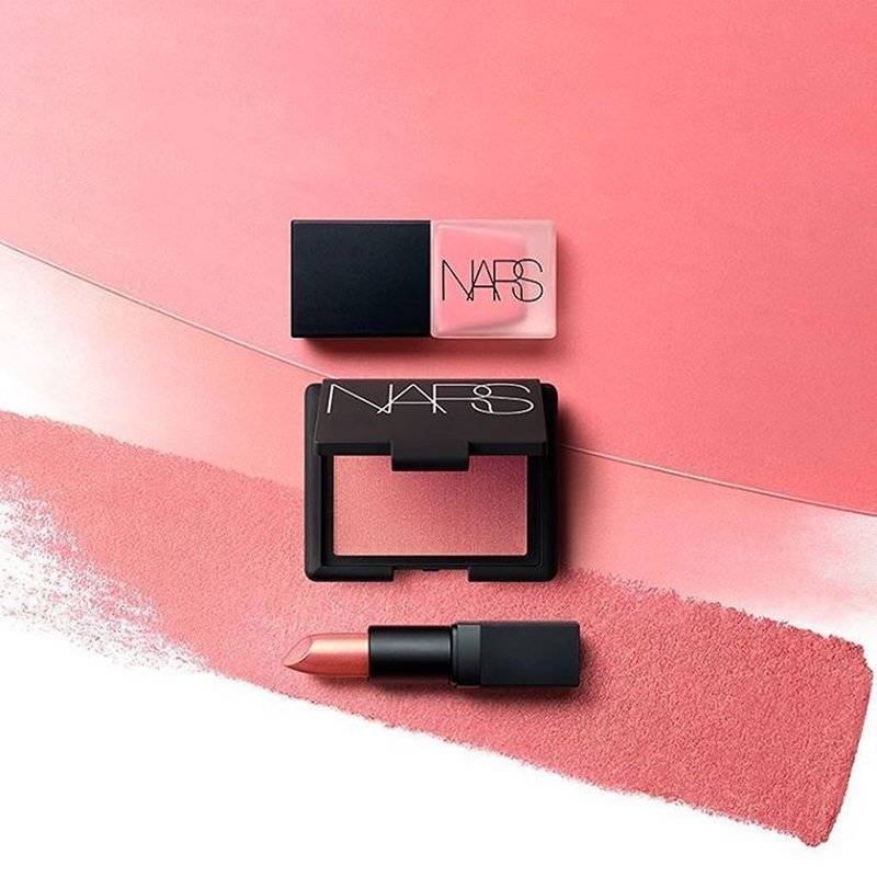 O blush mais desejado do mundo ganhou versão líquida e batom