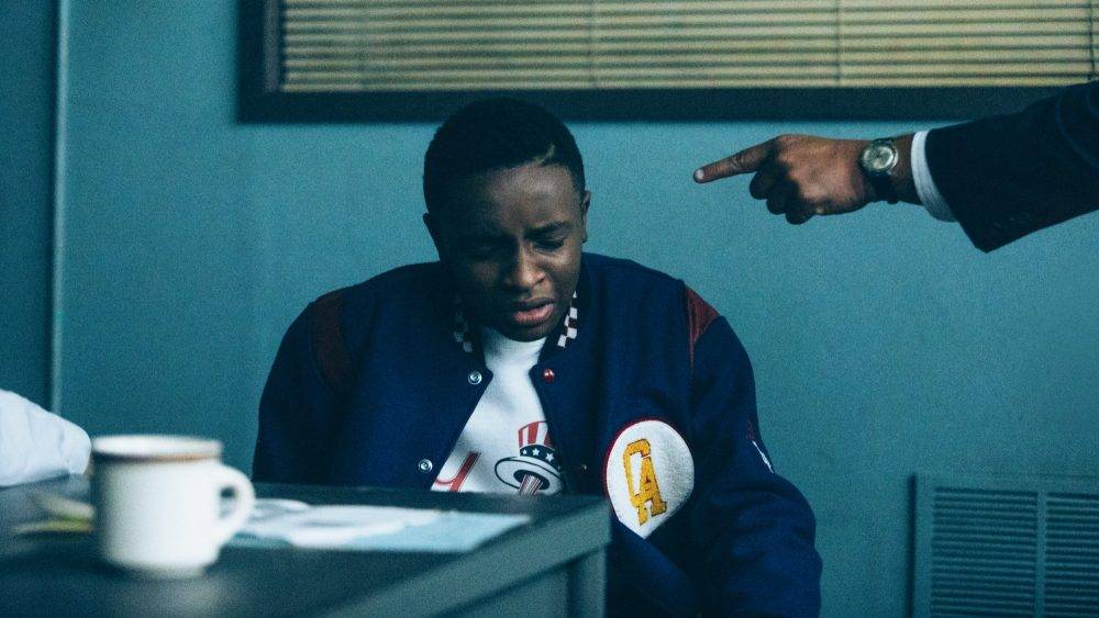 Netflix é processada por cena da série ‘Olhos que Condenam’; entenda