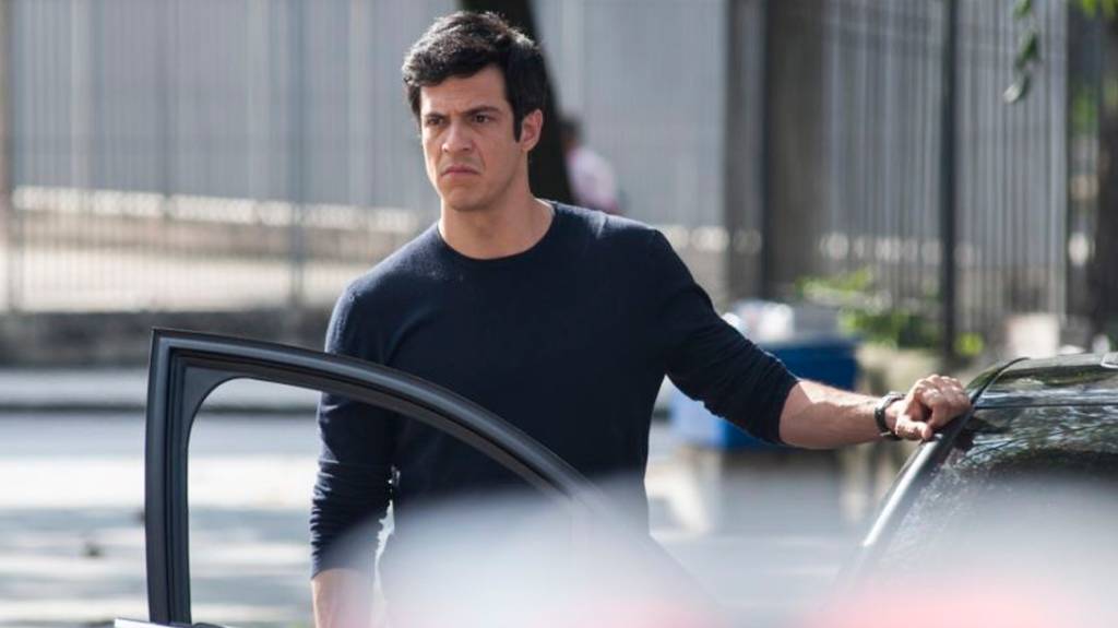 Pega Pega: Eric é incriminado pela morte da ex-esposa Mirella