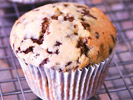 Cupcake de chocolate: siga o passo a passo e prepare o minibolo