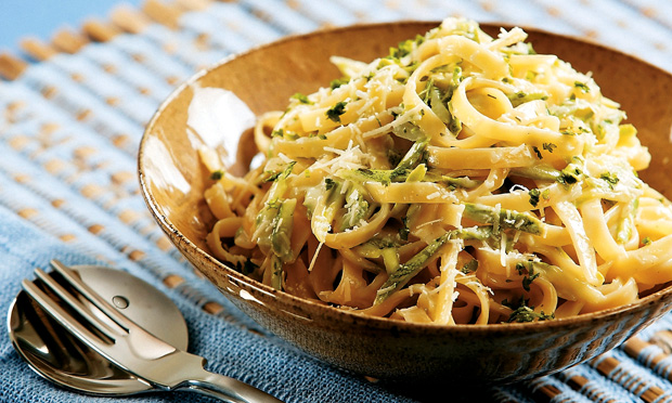 receita-macarrao-abobrinha_01