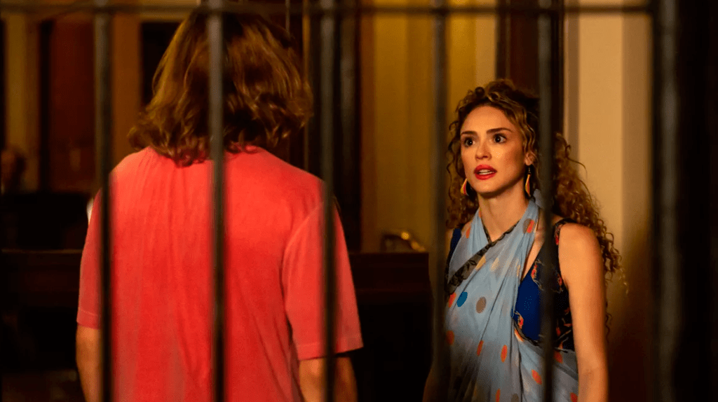 Atriz fracassada perde papel importante na história de ‘Verão 90’