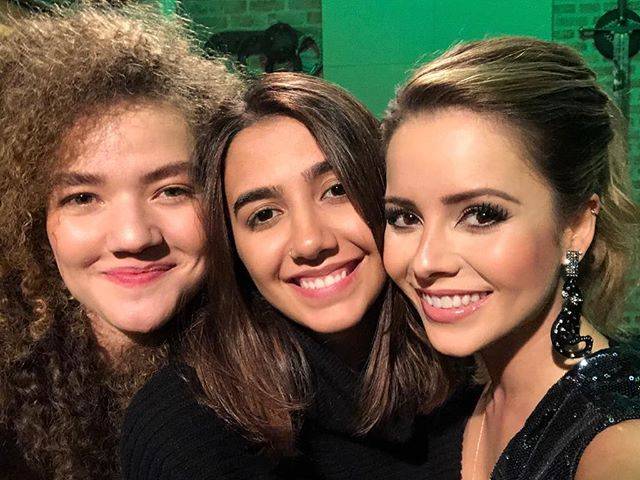 Sandy grava música com Anavitória e é bom ter um lenço à mão para ouvi-la