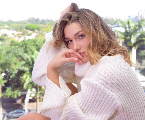 Boho: o estilo hippie chic de Sasha Meneghel