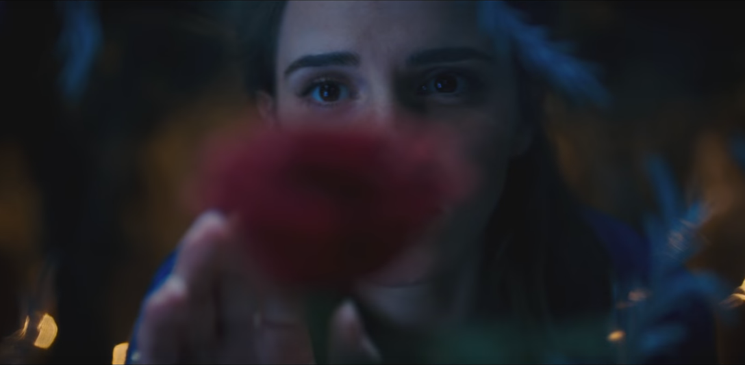 Emma Watson em Trailer de A Bela e a Fera