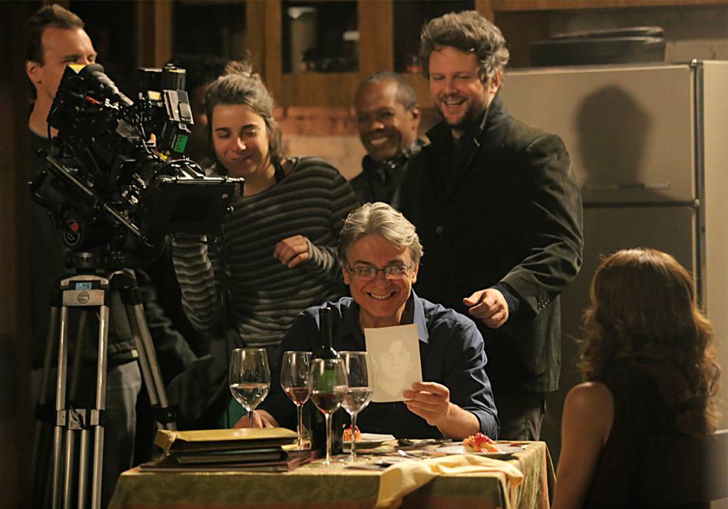 ‘Sessão de Terapia’ é eleita a Melhor Série ou Minissérie em Canal Fechado