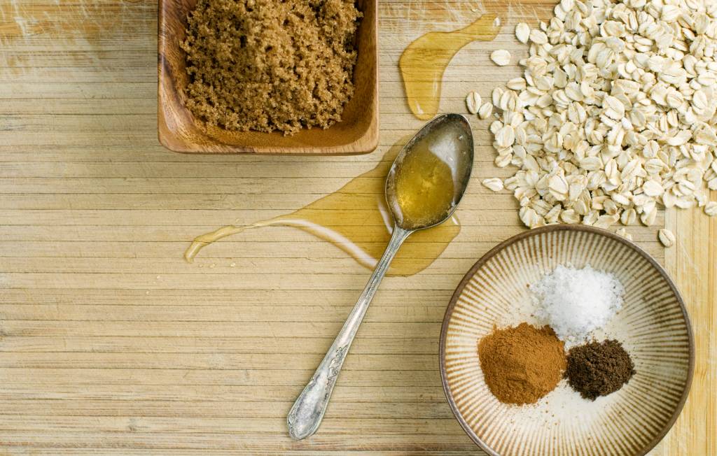 7 alternativas saudáveis para substituir o açúcar refinado