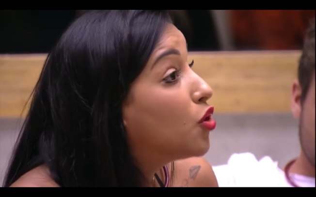 Talita sobre sexo na casa: “Se alguém disser que pegou mal é hipocrisia”