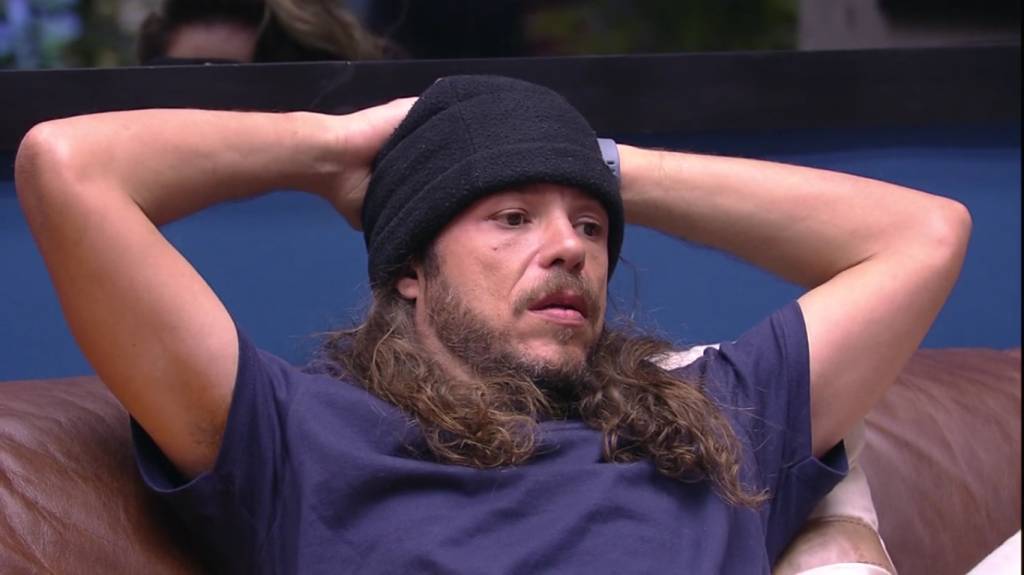 Tamiel recusa proposta de Ana Paula e conta tudo aos rivais da sister