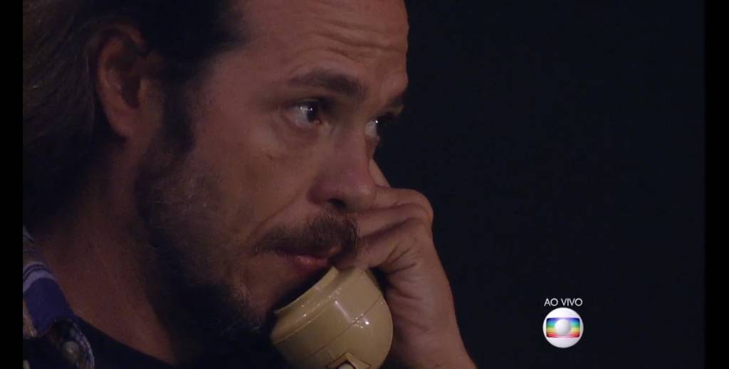 Tamiel atende o Big Fone e toma decisão que só será revelada no domingo