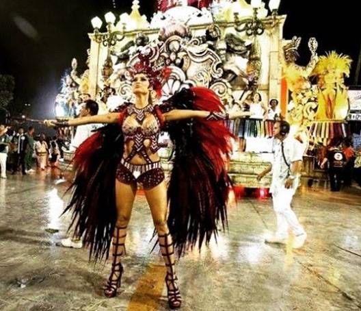 Thaila Ayala
