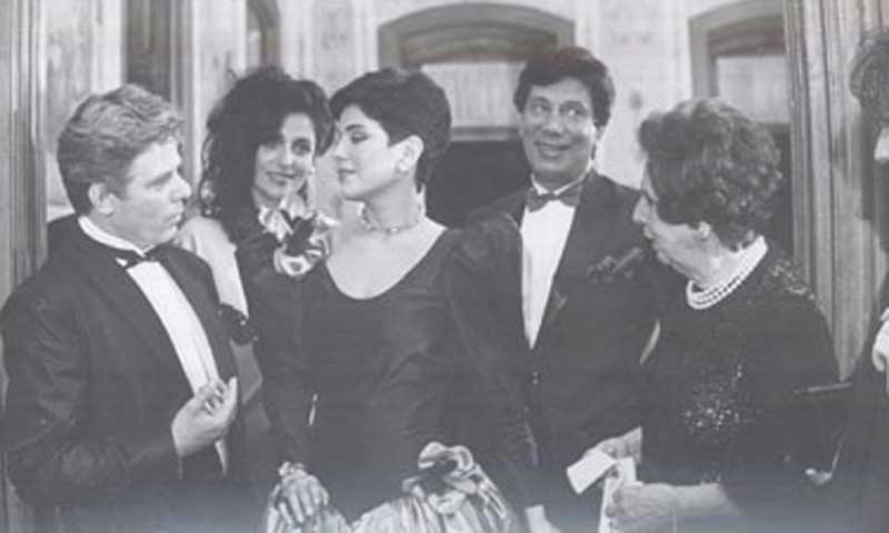 Ti-ti-ti: personagens, cenas e figurinos para relembrar