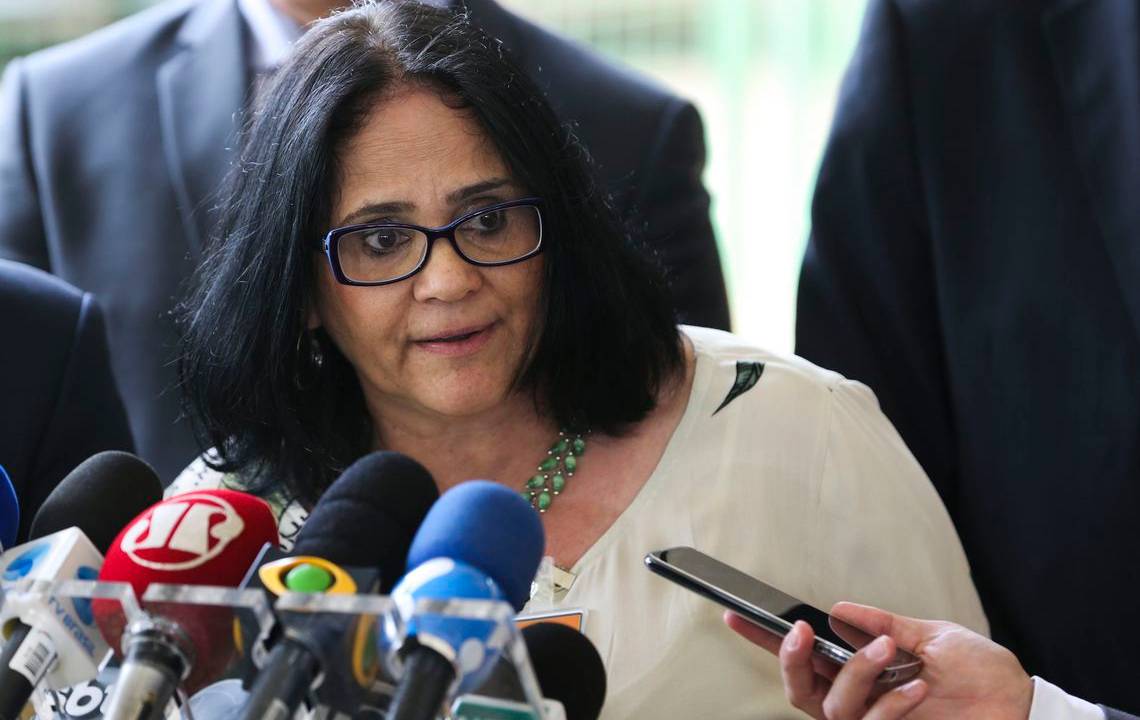 Ex-ministra de Mulher, Família e Direitos Humanos, e senadora eleita, Damares Alves.
