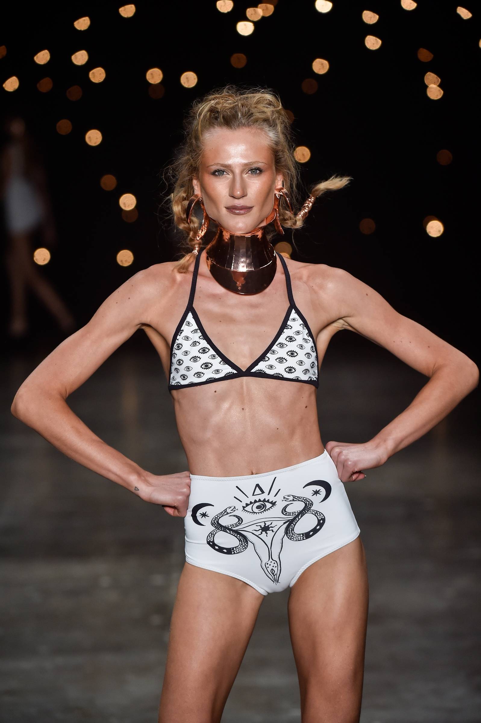 Z&eacute; Takahashi/FOTOSITE