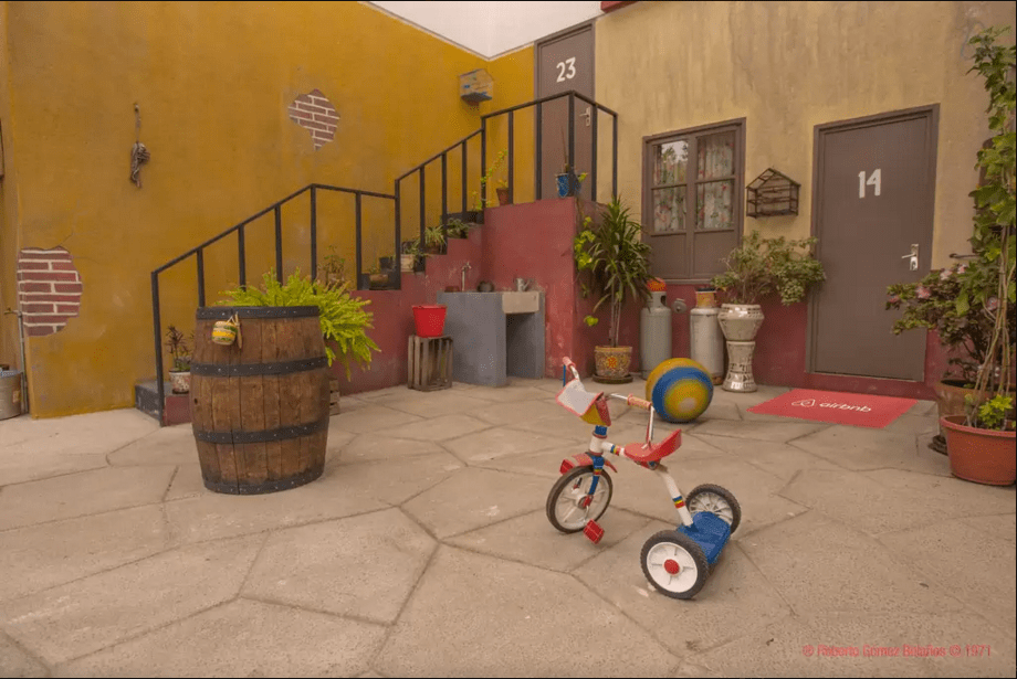 Já pensou em dormir na Vila do Chaves?