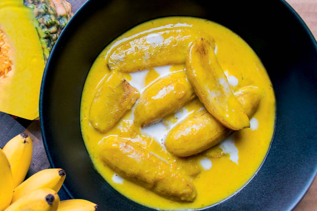 Creme de abóbora, banana e especiarias