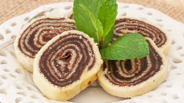 Bolo de rolo de chocolate