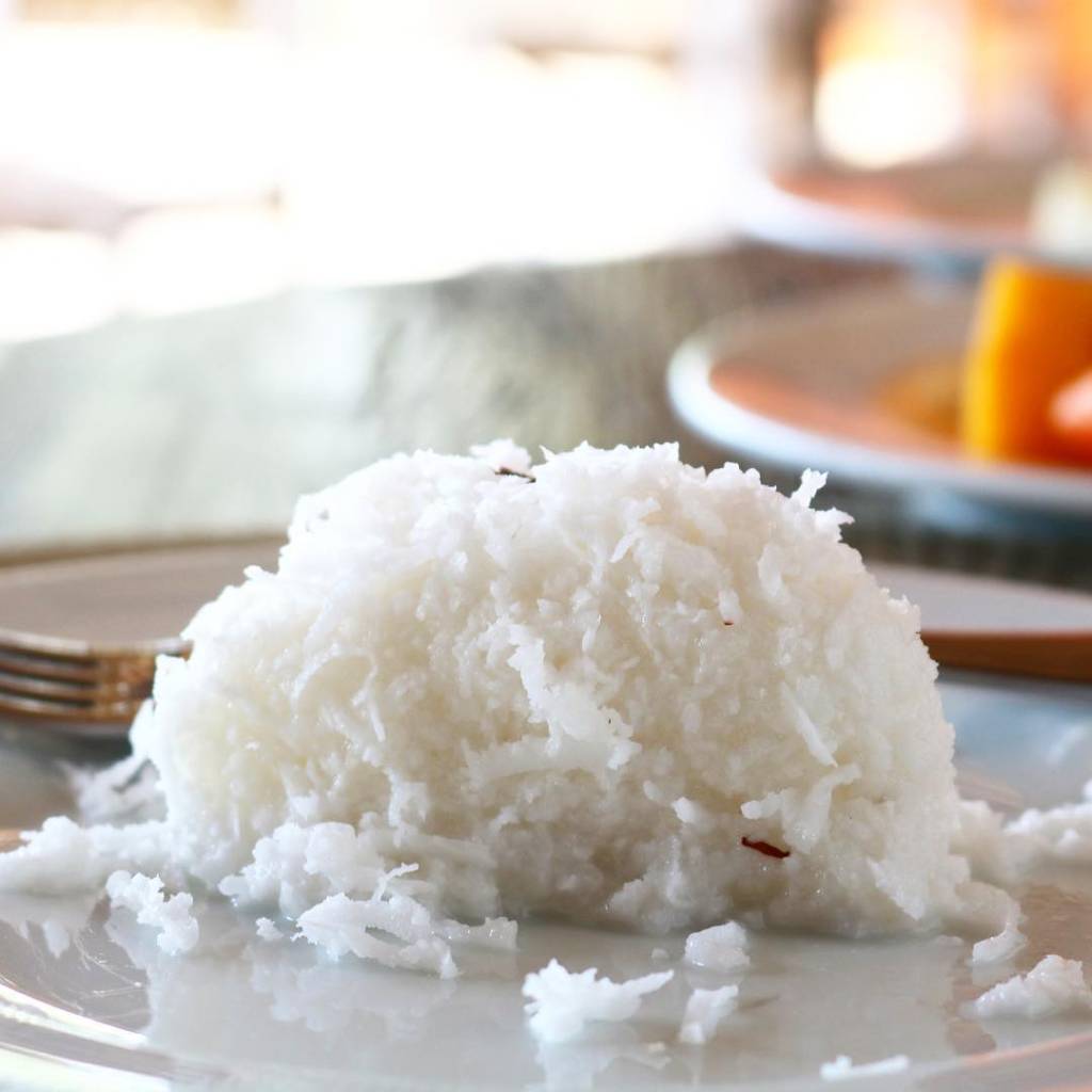 Aprenda a fazer um cuscuz doce de tapioca