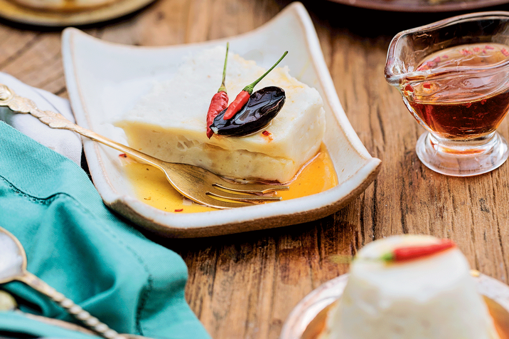 Pudim de bacuri com pimenta-malagueta