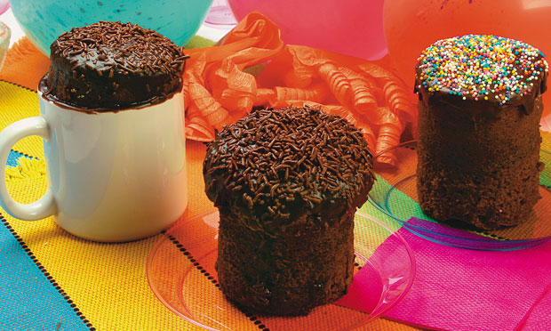 receita-bolo-de-chocolate-na-caneca Bolo de chocolate na caneca