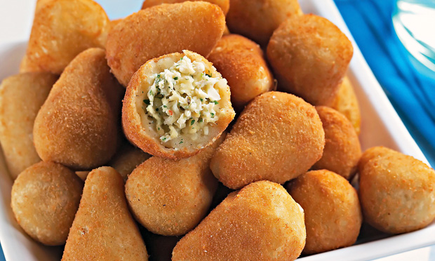 Coxinha cremosa de frango