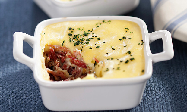 Escondidinho de carne