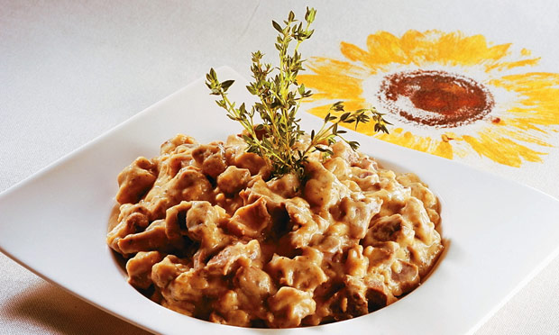 Fricass&ecirc; de mi&uacute;dos