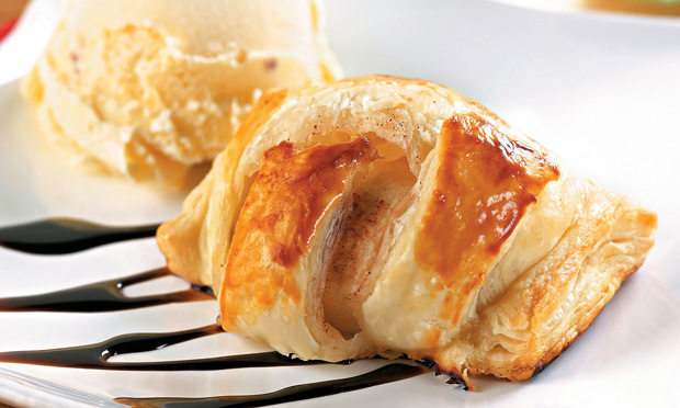 receita-maca-assada-com-massa-folha Maçã assada com massa folhada e sorvete
