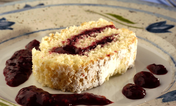 receita-rocambole-de-frutas-vermelhas