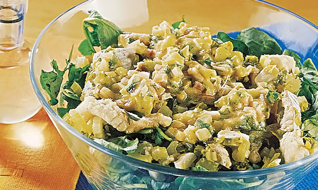 Salada de agrião com peixe
