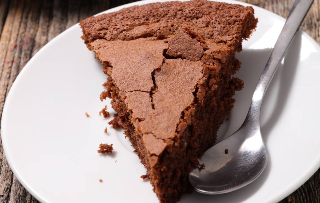 Torta de amendoim e chocolate