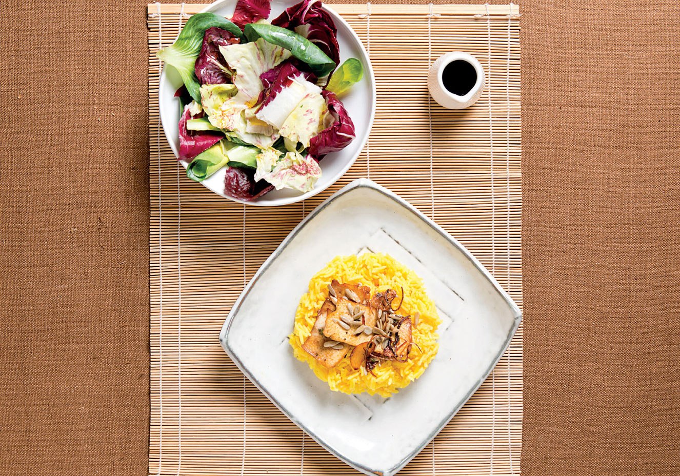 Arroz Basmati com cúrcuma e tofu frito