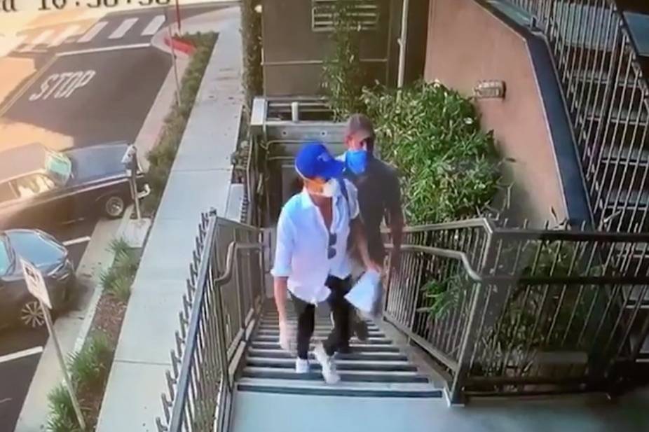 Meghan e Harry são vistos em Los Angeles pela 1ª vez. Veja o vídeo