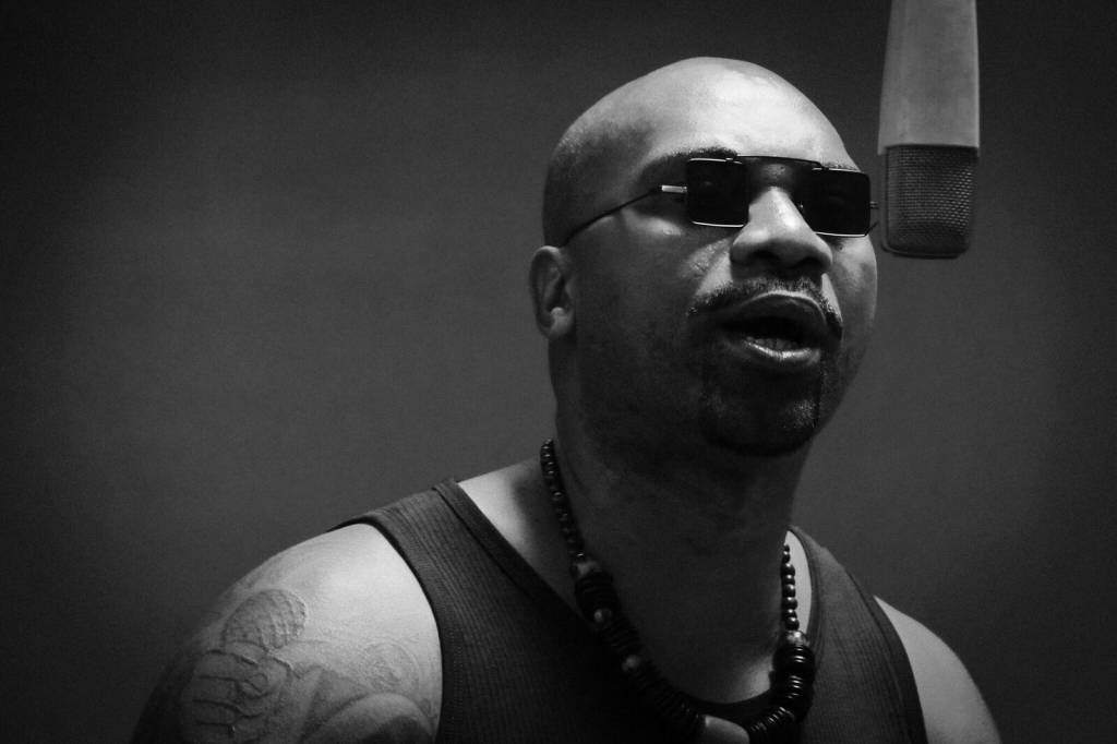 MV Bill mostra que arte também é arma contra o coronavírus