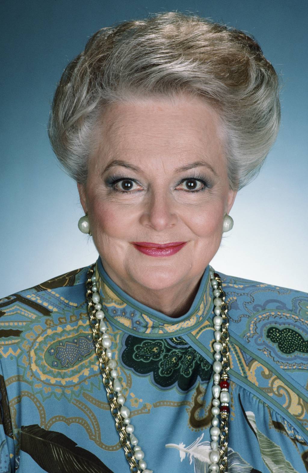 Relembre a trajetória da atriz Olivia de Havilland