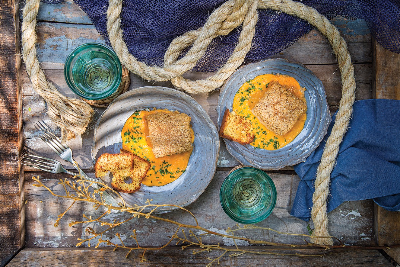 Badejo com crosta de baru e creme de bob&oacute;